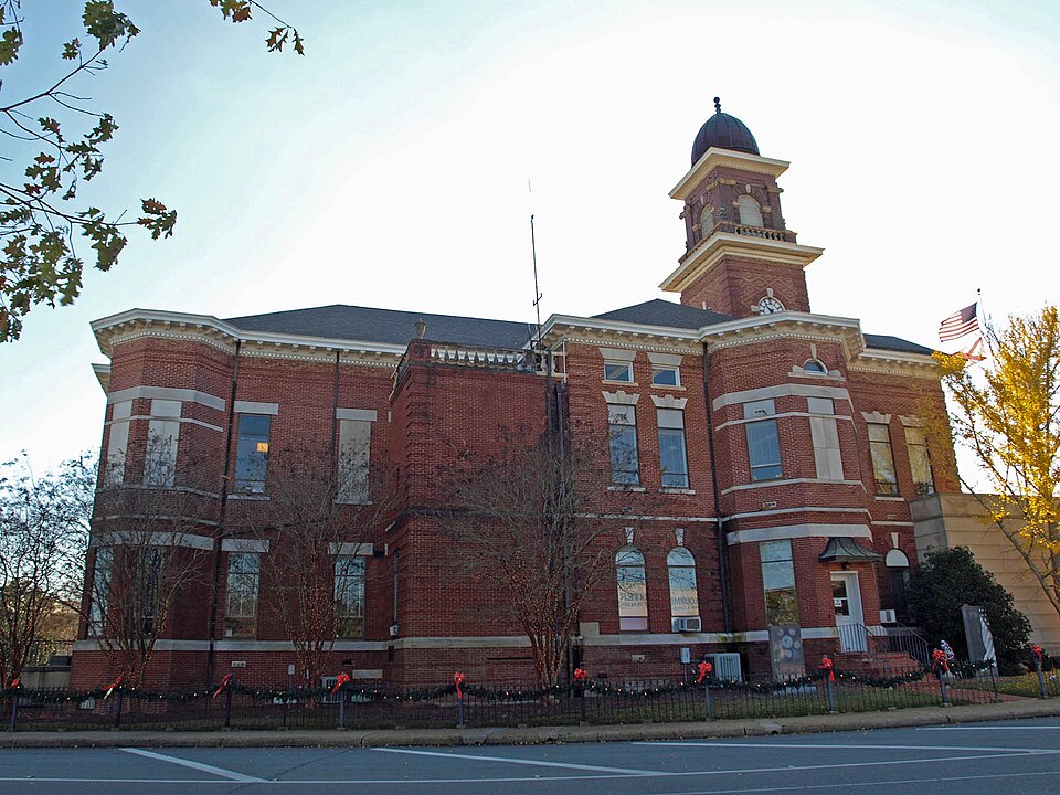 File:Butler County Alabama Courthouse Nov 2013 4.jpg