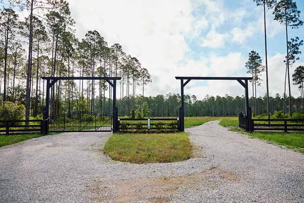 Brandy Branch Lot 1 Gate