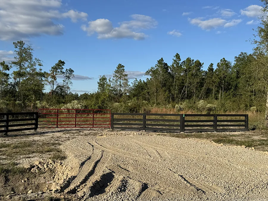 Magnolia Point Gate 4